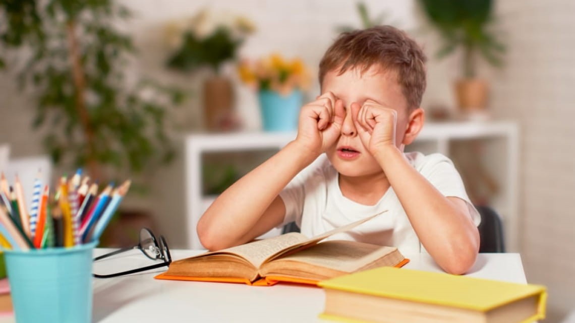 Почему развивается дислексия у детей